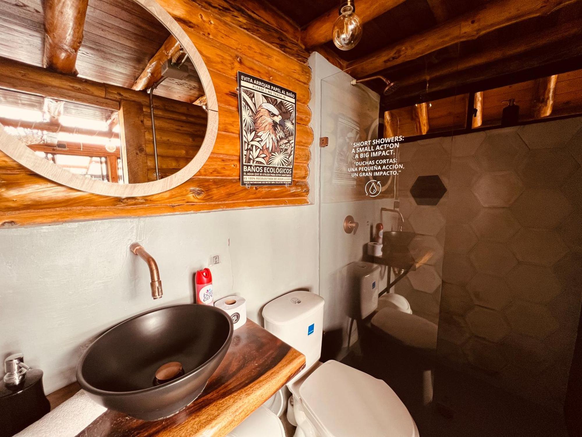 Chalet Skyline Ecoliving *